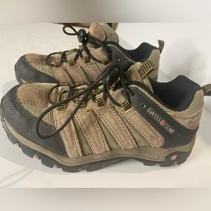 Swiss Gear Hiking Shoes Size 3 Brown/beige SB5224.70